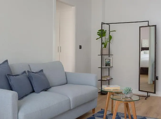 One Bedroom 1202