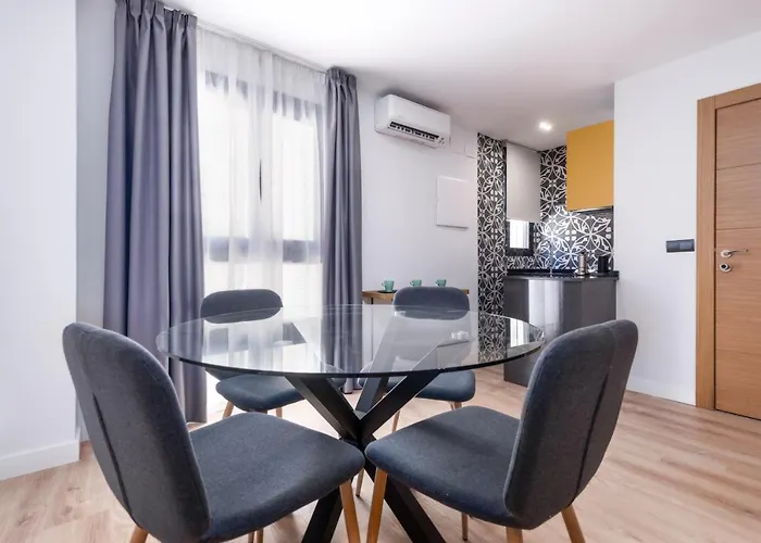 One Bedroom 1202